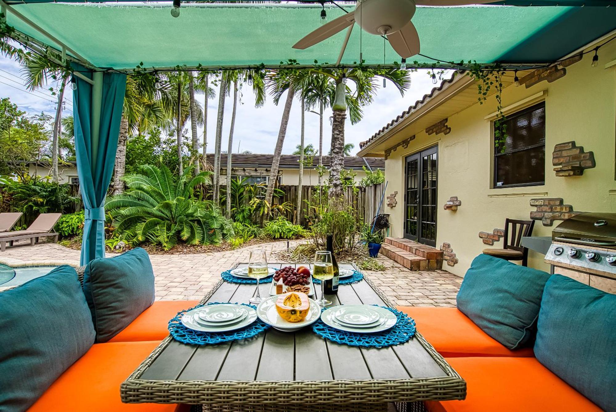 Chic Getaway W Heated Pool & Short Walk To Beach Villa Hollywood Exterior foto